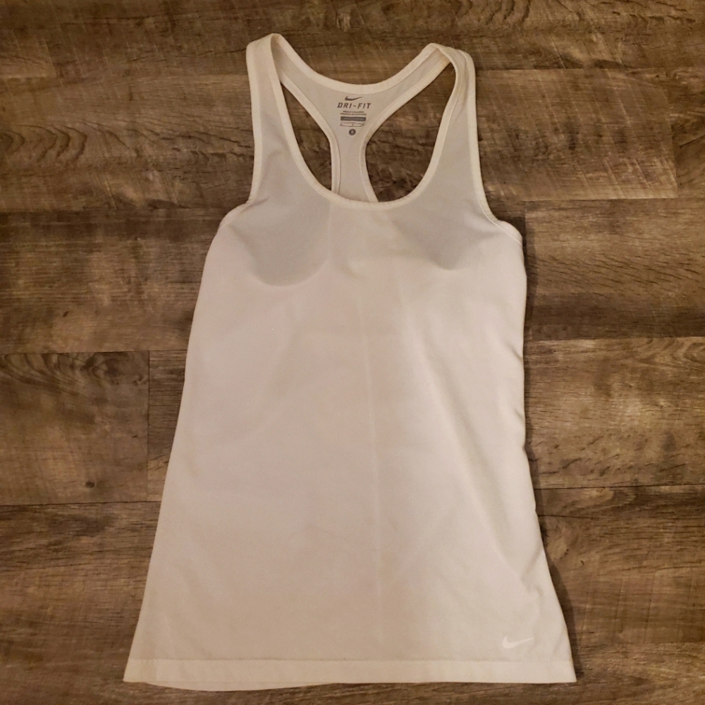 Nike tank